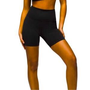 prAna black biker shorts small